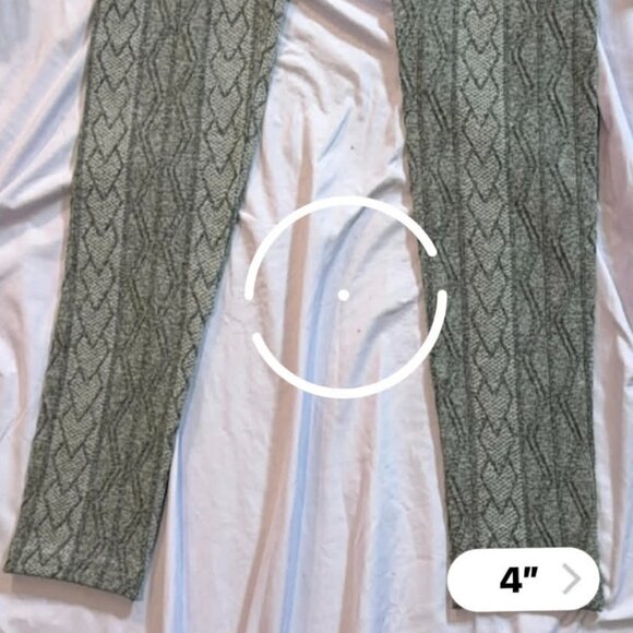 THREE pairs French Laundry brand Fleece-Lined Leggings (Blk, Brn, Gry) L/XL - Picture 12 of 13